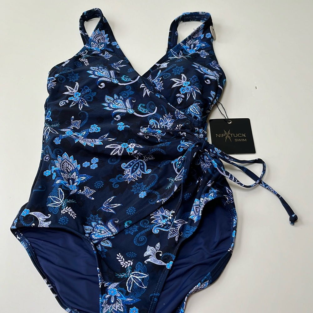 Nip and Tuck Paisley One Piece Swim Suit. NWT